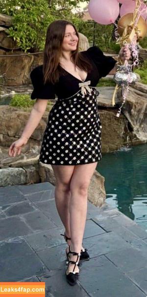 Emma Kenney фото #0575