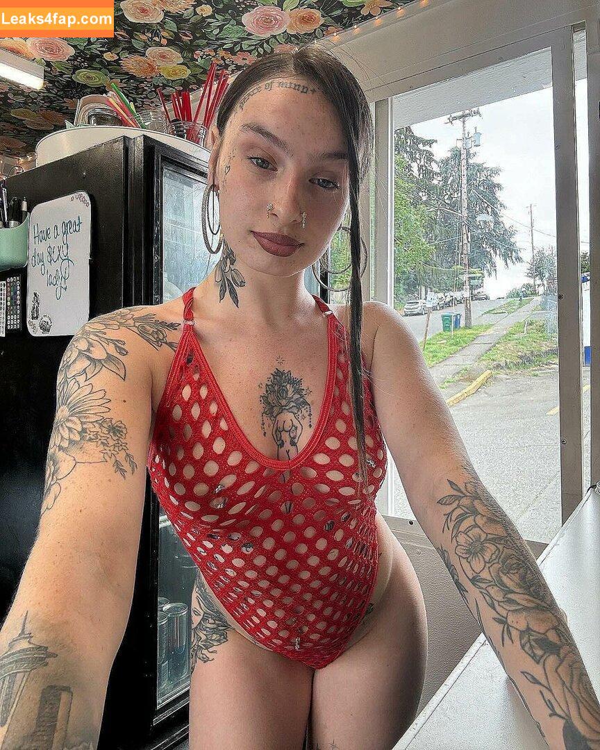 Emma Lee / Onlyrubberdollemma / RubberdollEmma / Therubberwhore / bosss.barista / emmxxss leaked photo photo #0013