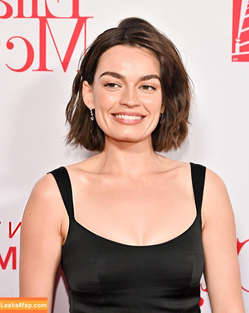 Emma Mackey / Sex Education Flaunt magazine shoot / emmatmackey слитое фото фото #0232