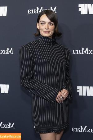 Emma Mackey photo #0183