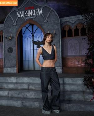 Emma Myers photo #0585