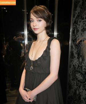 Emma Myers photo #0604