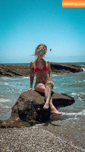 Emma Olofsson photo #0018