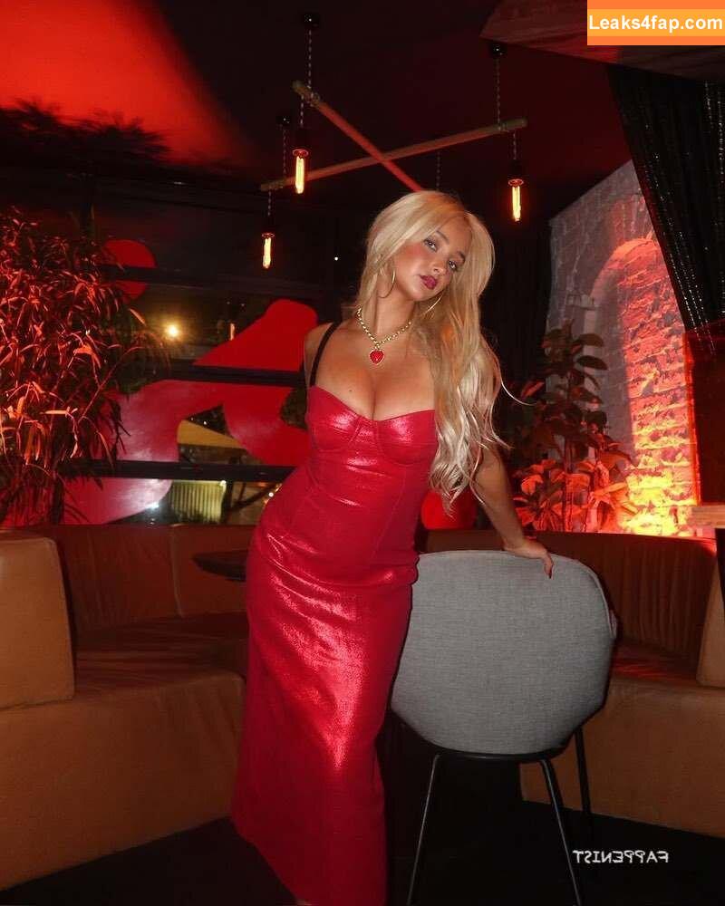 Emma Pill /  leaked photo photo #0014