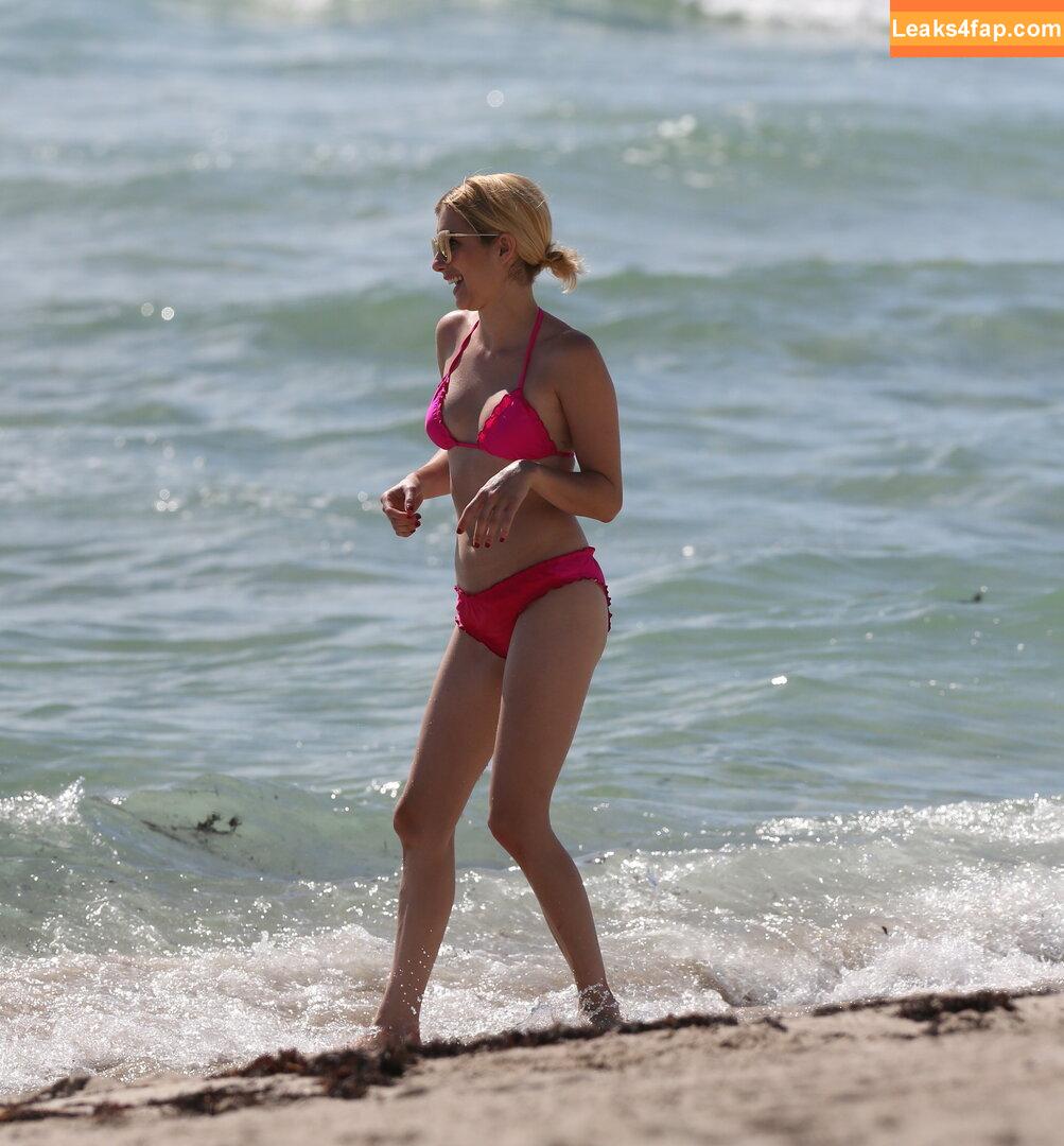 Emma Roberts / emmalee1996 / emmaroberts leaked photo photo #0015