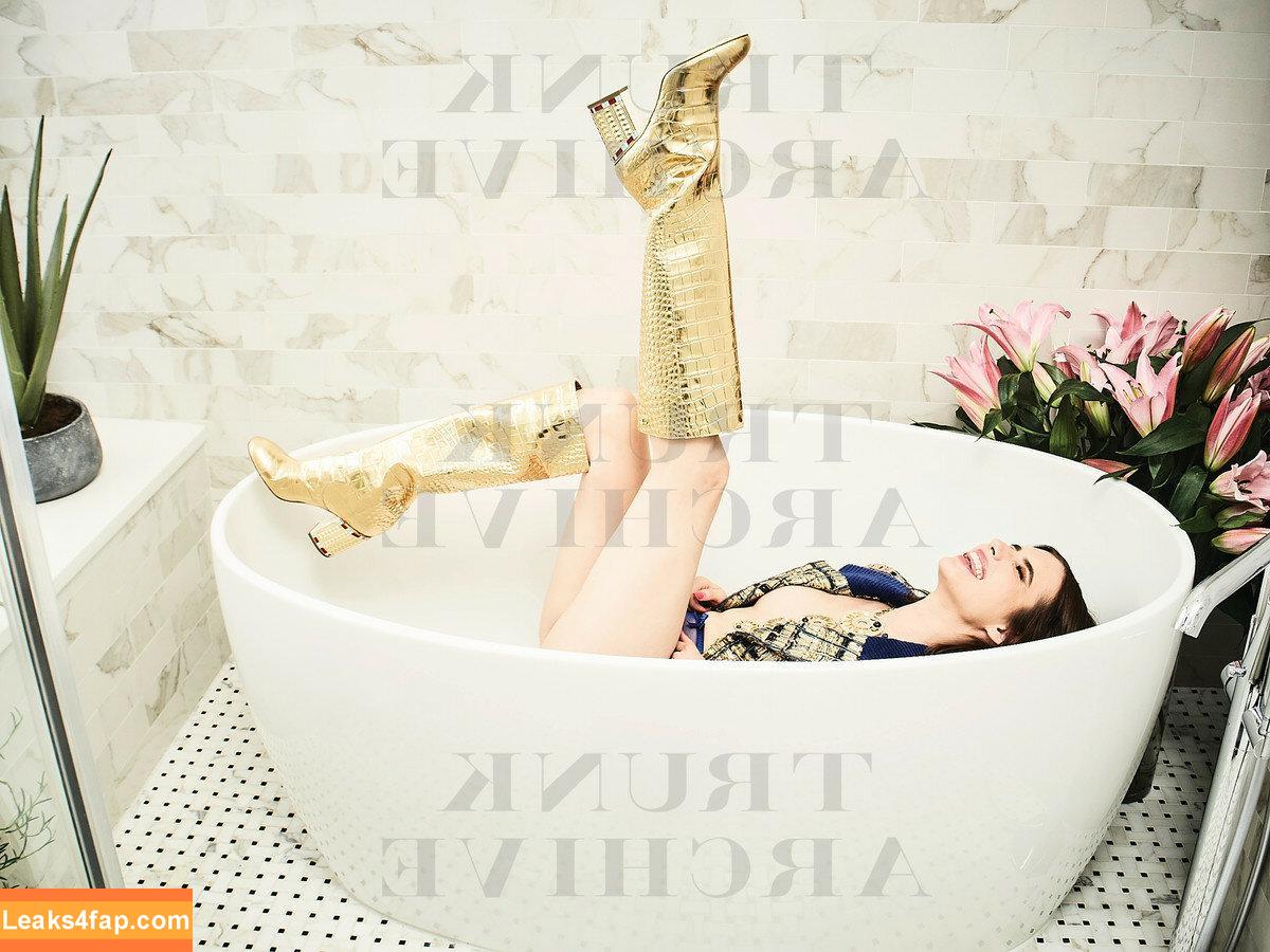 Emma Roberts / emmalee1996 / emmaroberts слитое фото фото #0049