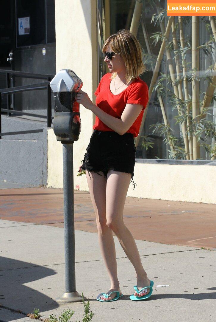 Emma Roberts / emmalee1996 / emmaroberts leaked photo photo #0294