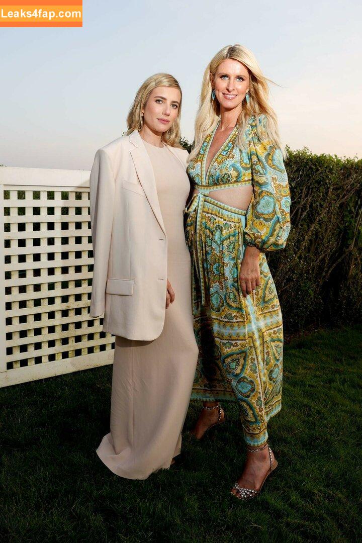 Emma Roberts / emmalee1996 / emmaroberts leaked photo photo #0369