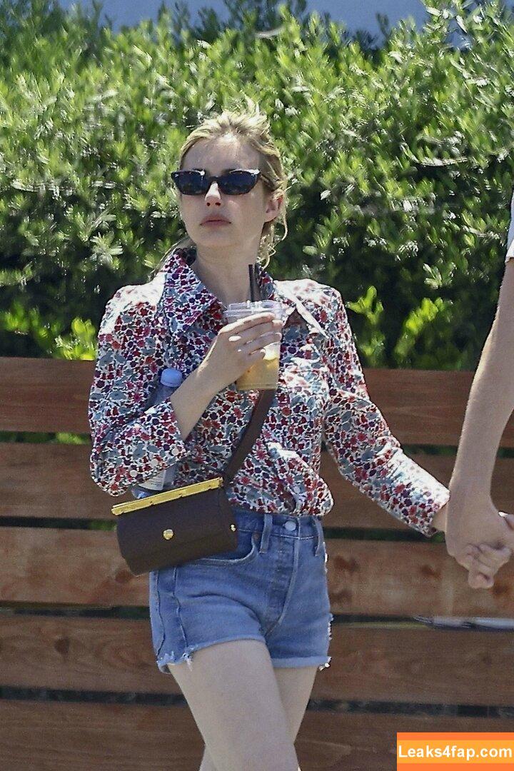 Emma Roberts / emmalee1996 / emmaroberts leaked photo photo #0377