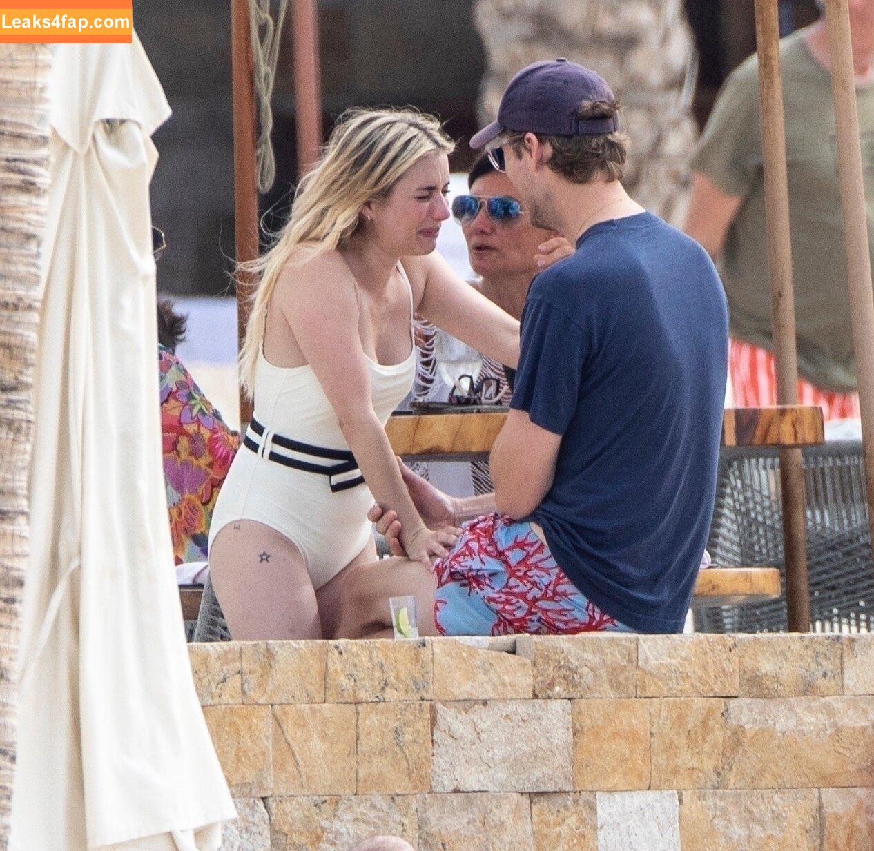 Emma Roberts / emmalee1996 / emmaroberts leaked photo photo #0475