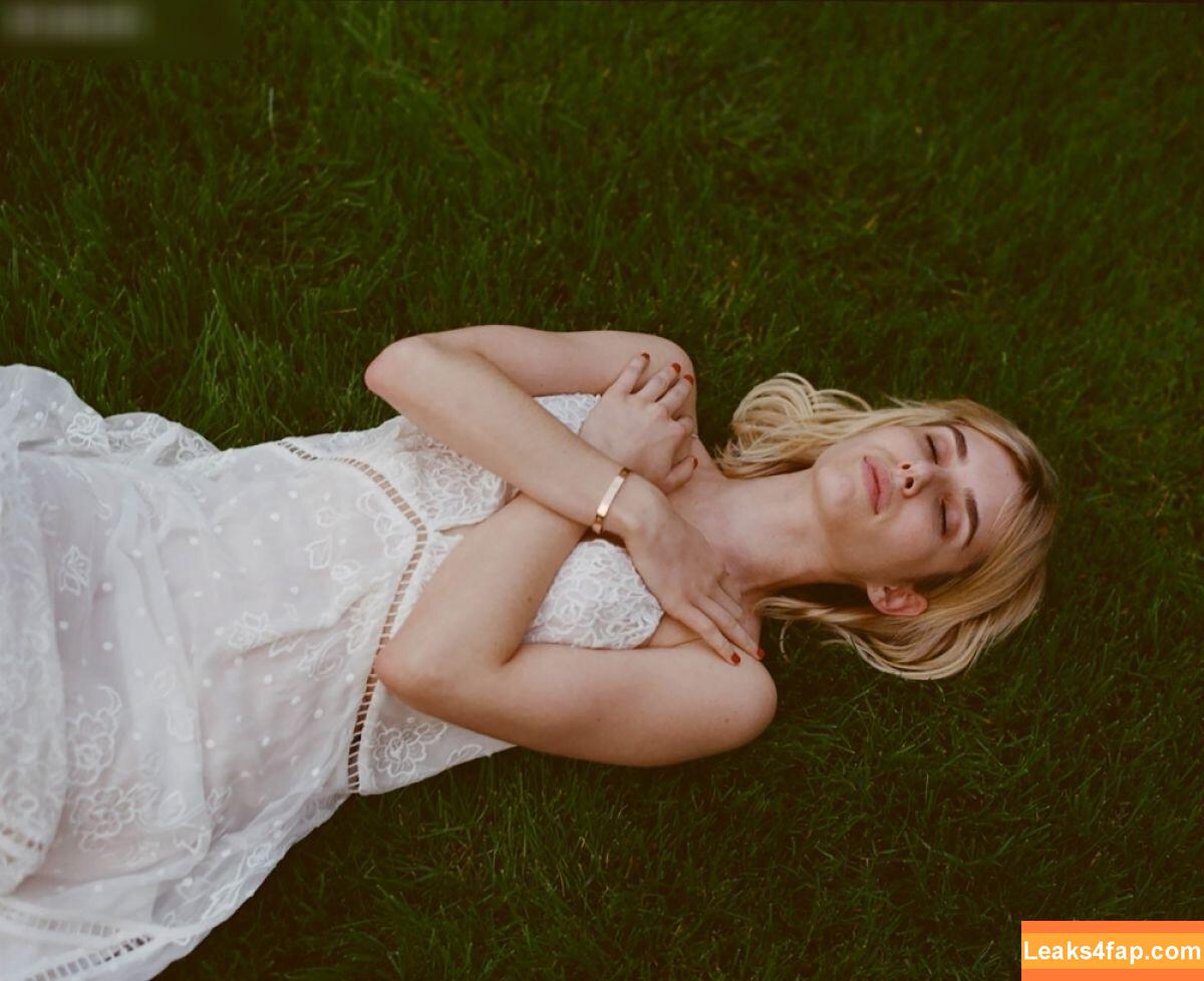 Emma Roberts / emmalee1996 / emmaroberts leaked photo photo #0736