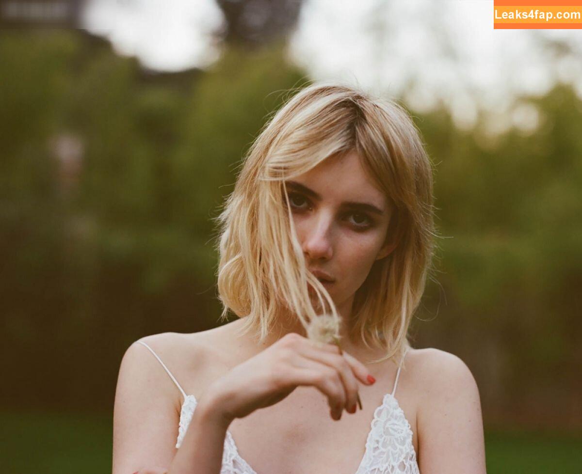 Emma Roberts / emmalee1996 / emmaroberts leaked photo photo #0737
