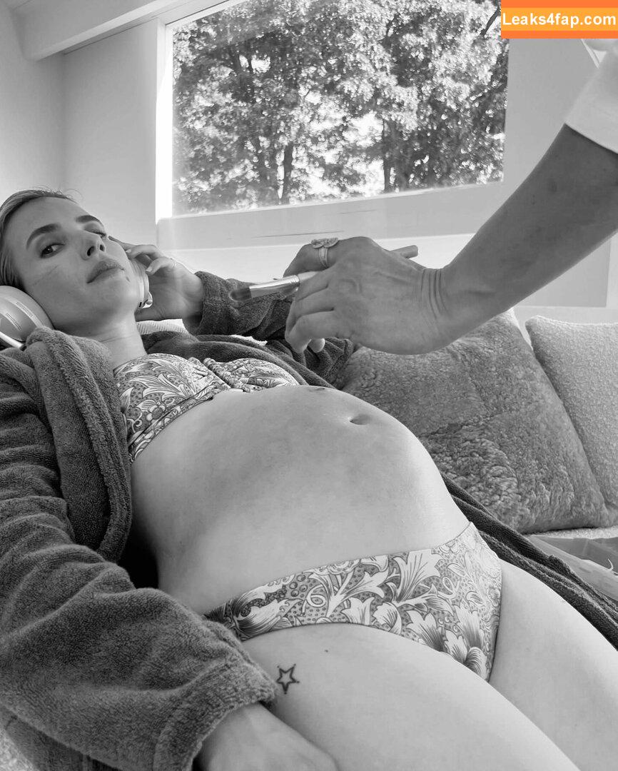 Emma Roberts / emmalee1996 / emmaroberts leaked photo photo #0821