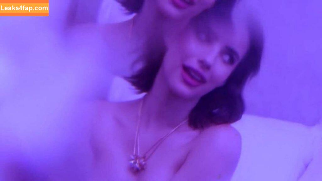 Emma Roberts / emmalee1996 / emmaroberts leaked photo photo #0961