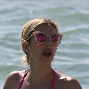 Emma Roberts photo #0037
