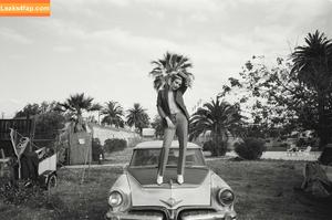 Emma Roberts photo #0149