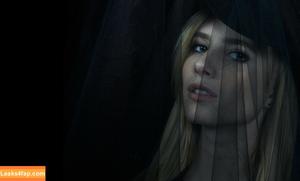 Emma Roberts photo #0203