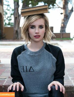 Emma Roberts photo #0351