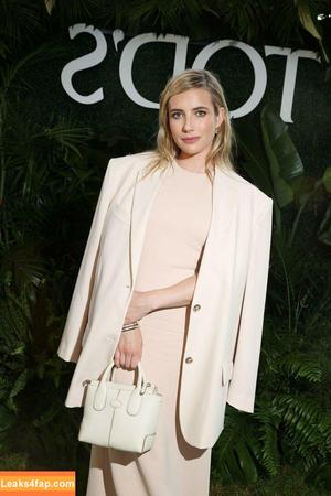 Emma Roberts photo #0363