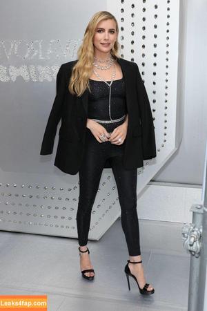 Emma Roberts photo #0448