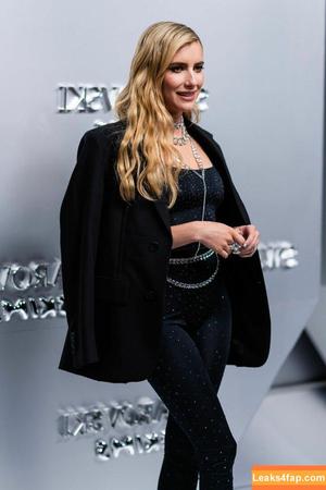 Emma Roberts photo #0449