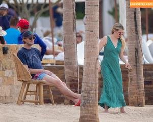 Emma Roberts photo #0472