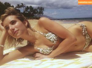 Emma Roberts photo #0497