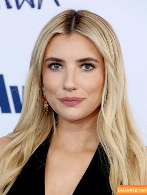 Emma Roberts photo #0574