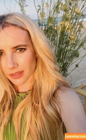 Emma Roberts photo #0643