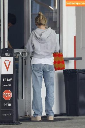 Emma Roberts photo #0658