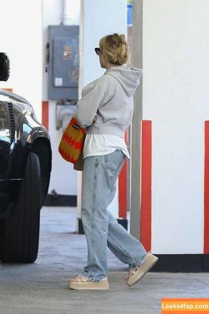 Emma Roberts photo #0661