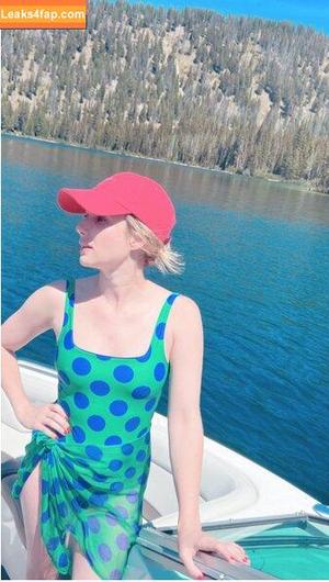 Emma Roberts photo #0826