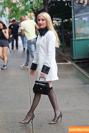 Emma Roberts photo #0866