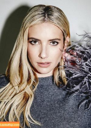 Emma Roberts photo #0900