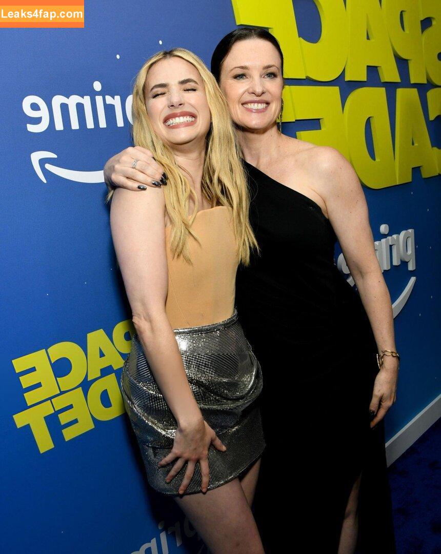 Emma Roberts / emmalee1996 / emmaroberts leaked photo photo #1131