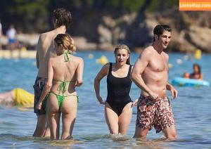 Emma Roberts photo #1069