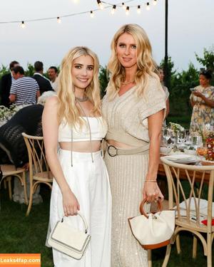 Emma Roberts photo #1160