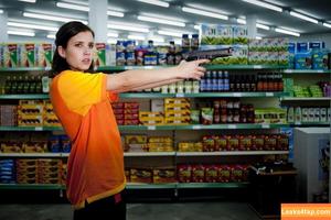 Emma Roberts фото #1430