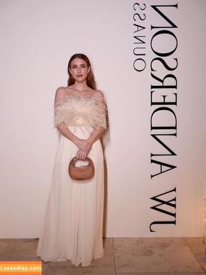 Emma Roberts photo #1471