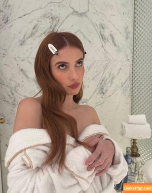 Emma Roberts photo #1490