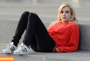 Emma Roberts photo #1492