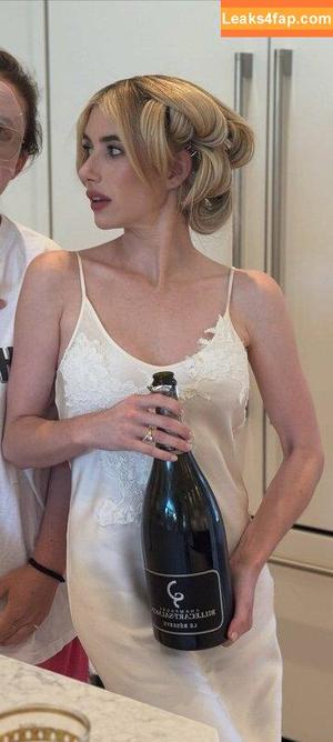Emma Roberts фото #1519