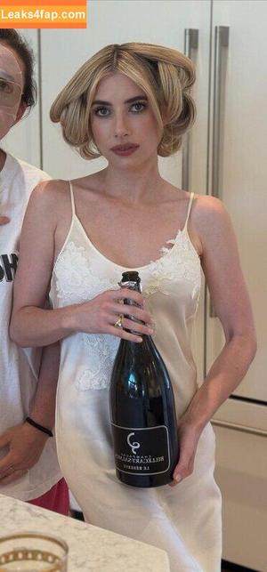 Emma Roberts фото #1520