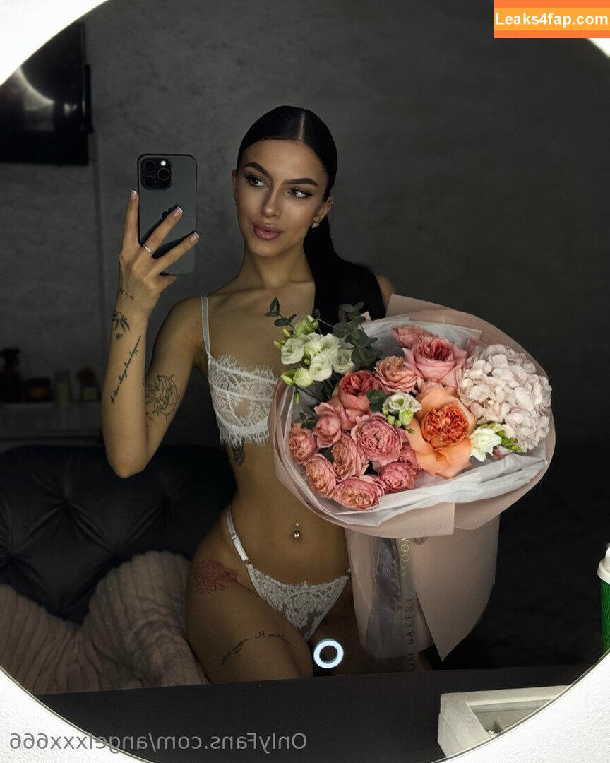 emma_rosse /  leaked photo photo #0003
