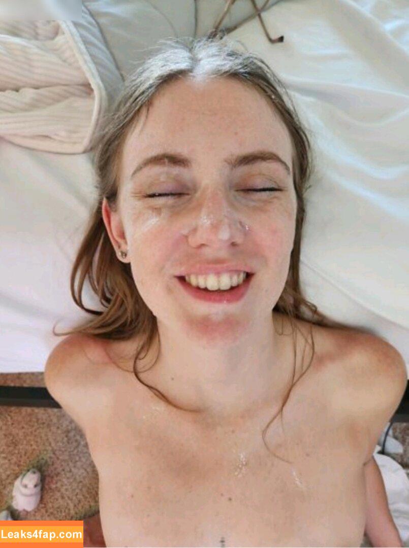 Emma Ruby / Emma_Ruby / SaltLamb / TheSaltLamb / emmaruby_ig / https: слитое фото фото #0815