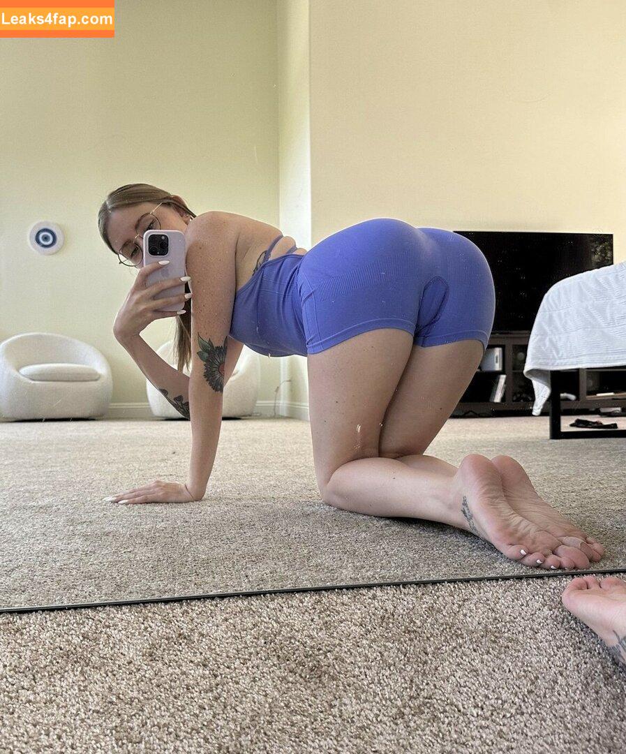 Emma Ruby / Emma_Ruby / SaltLamb / TheSaltLamb / emmaruby_ig / https: слитое фото фото #0870