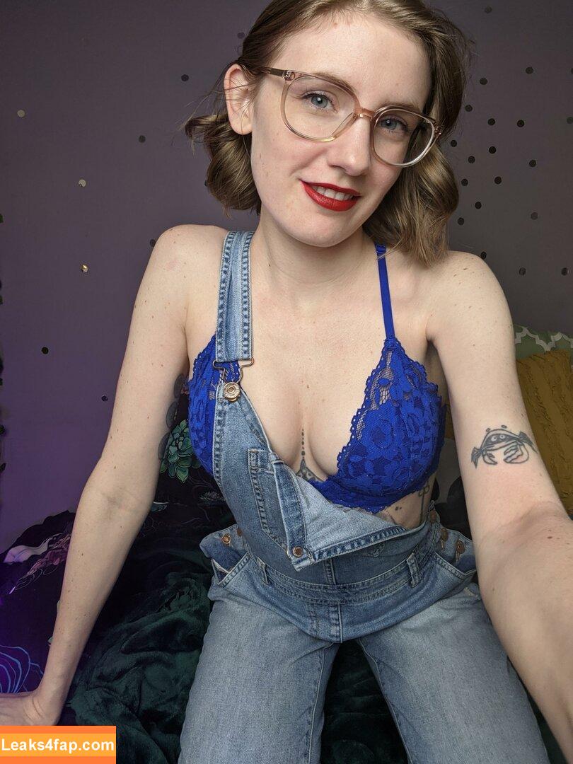 Emma Ruby / Emma_Ruby / SaltLamb / TheSaltLamb / emmaruby_ig leaked photo photo #1040