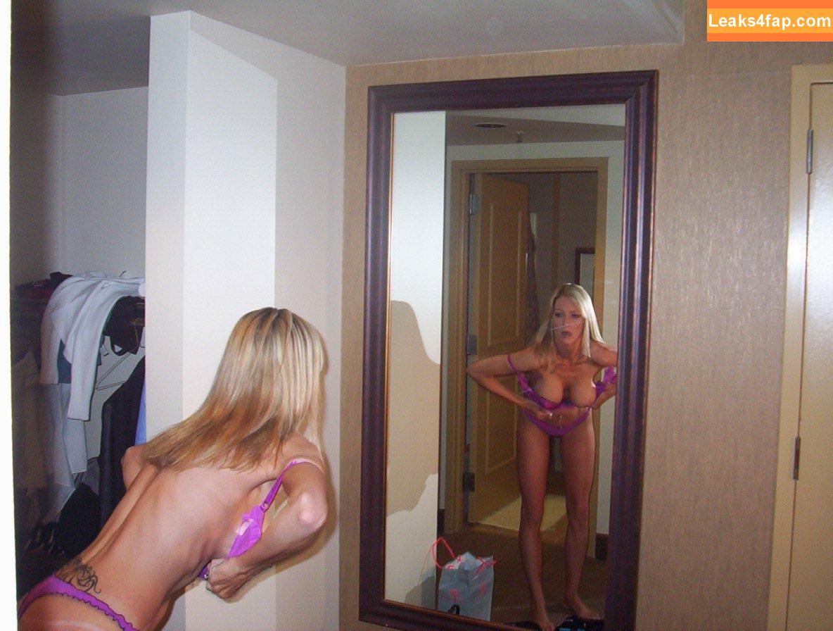 Emma Starr / emma_starr / https: / milf_emma слитое фото фото #0092