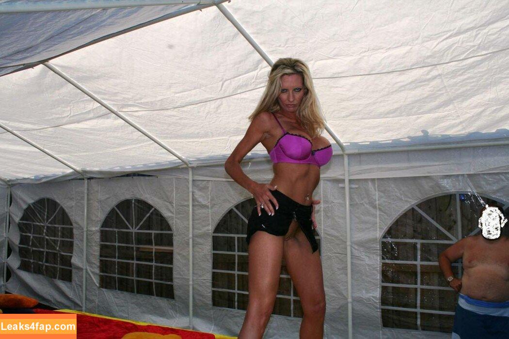 Emma Starr / emma_starr / https: / milf_emma leaked photo photo #0119
