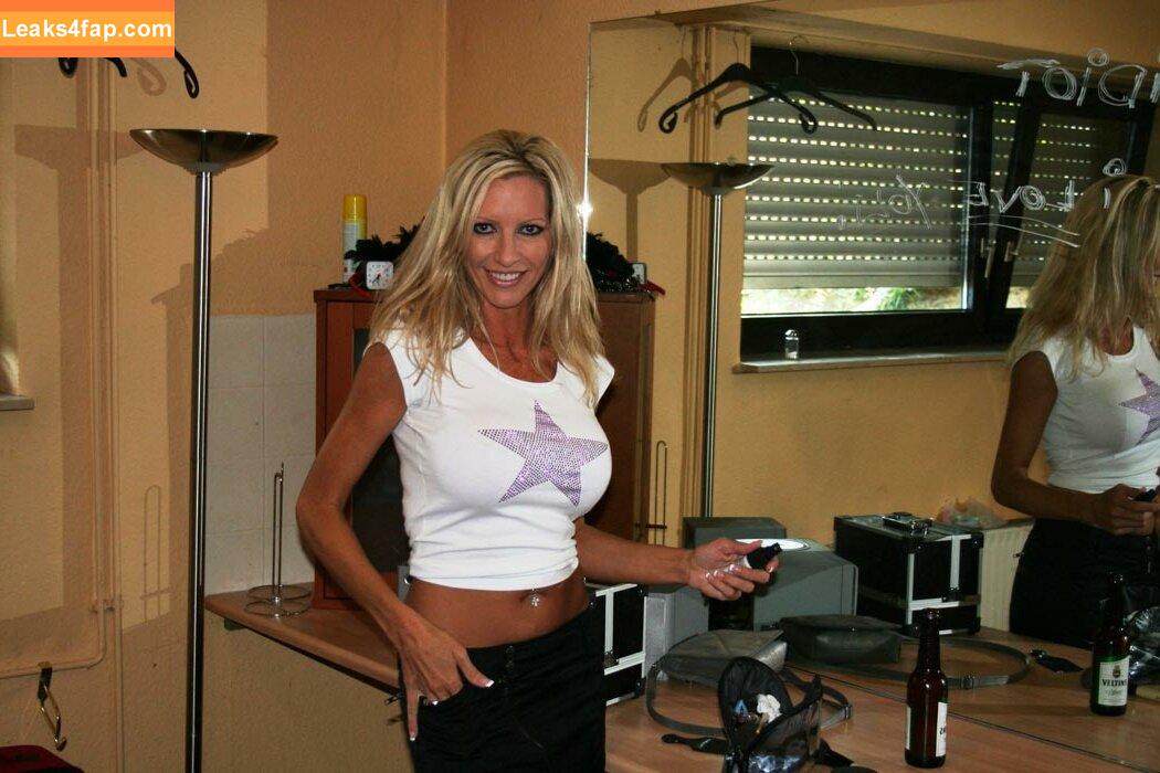 Emma Starr / emma_starr / https: / milf_emma leaked photo photo #0123